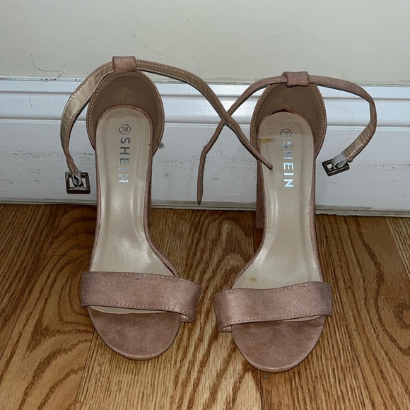Shein Heels - Picture 1 of 5